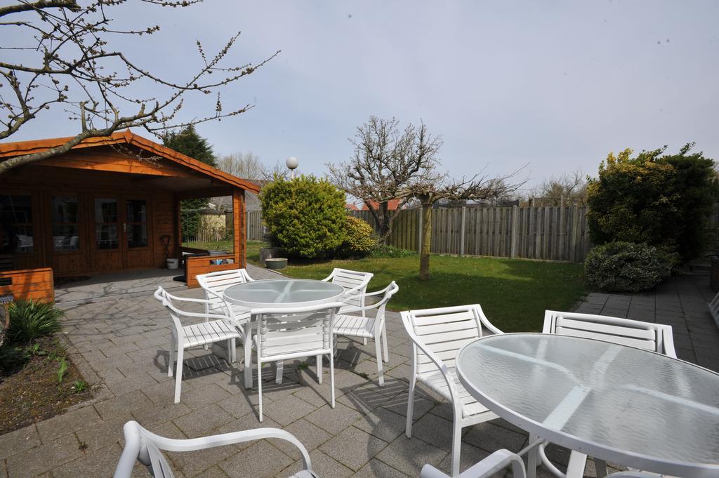 Bed & Breakfast D'Ouwe Smidse Kamperland Exterior photo